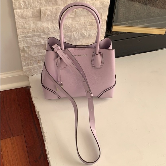 Michael Kors Handbag - Picture 2 of 6